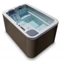 Jacuzzi prefabricat