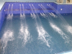Piscina cu jeturi hidromasaj Vlahita